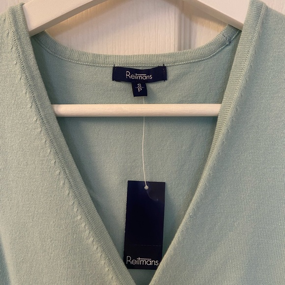 Reitmans blouse - Picture 3 of 3